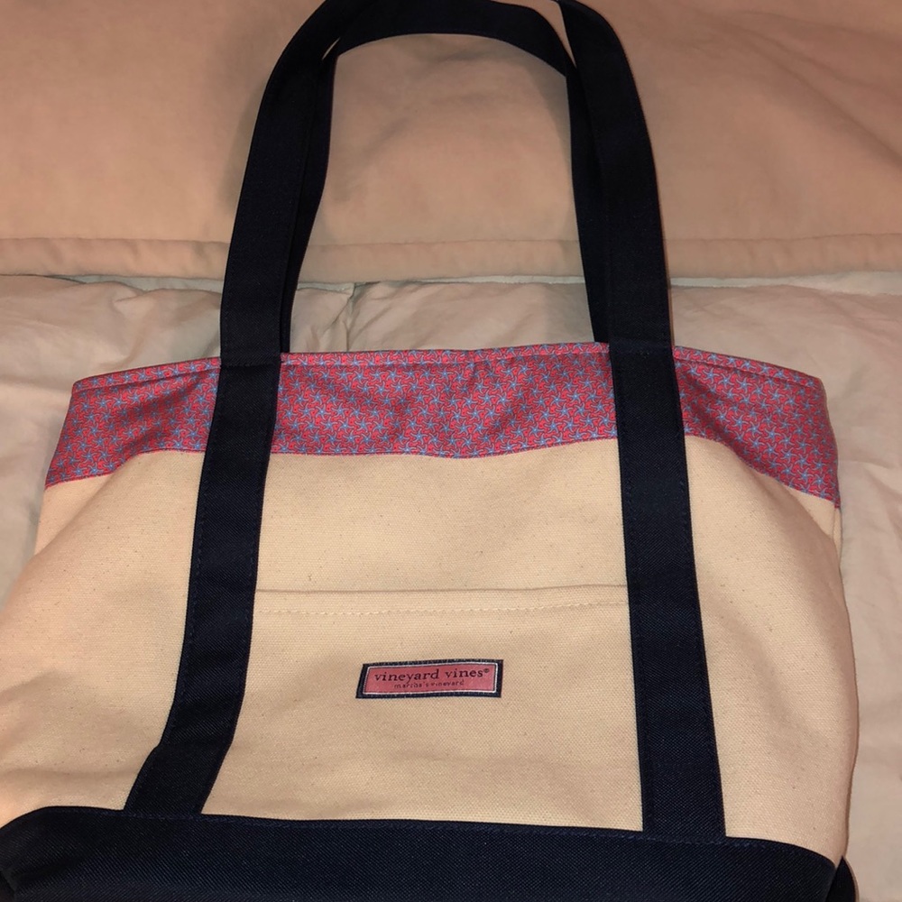 Vineyard Vines Classic Tote